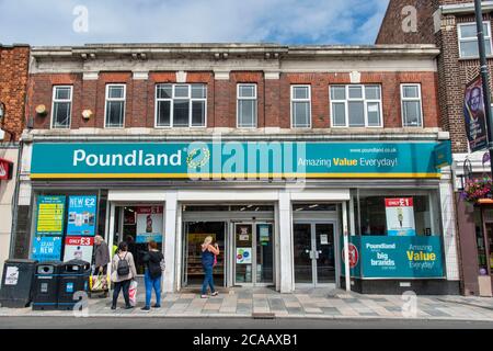 London, Großbritannien. August 2020. Ein Poundland-Geschäft in Sidcup, London. Quelle: Dave Rushen/SOPA Images/ZUMA Wire/Alamy Live News Stockfoto