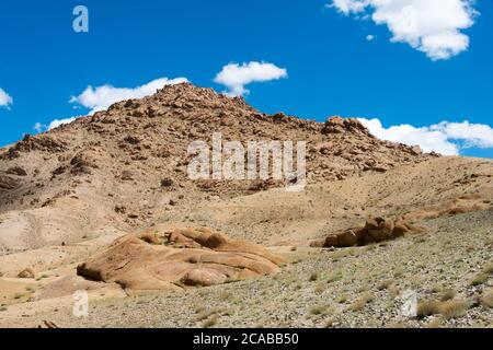 Ladakh, Indien - schöne Aussicht von Yangtang und Hemis Shukpachan in Sham Valley, Ladakh, Jammu und Kaschmir, Indien. Stockfoto