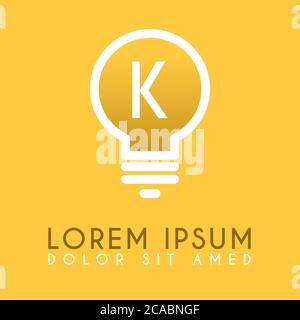 K gelbe Lampe Logo Buchstaben in Vektor-Design Stock Vektor