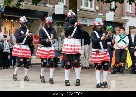 Die Britannia Coconut Dancers treten in York auf Stockfoto