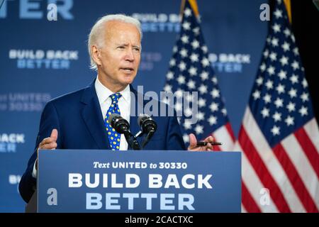 WILMINGTON, DELAWARE, USA - 28. Juli 2020 - US-Präsidentschaftskandidat Joe Biden spricht auf der Build Back Better Pressekonferenz zu Economic Equity in Stockfoto