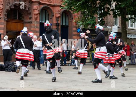 Die Britannia Coconut Dancers treten in York auf Stockfoto