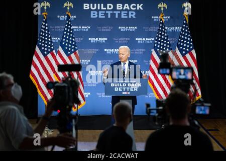 WILMINGTON, DELAWARE, USA - 28. Juli 2020 - US-Präsidentschaftskandidat Joe Biden spricht auf der Build Back Better Pressekonferenz zu Economic Equity in Stockfoto