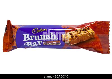 Cadbury Brunch Bar Choc Chip isoliert auf weißem Hintergrund Stockfoto