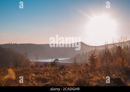 Blick auf den Eckerstausee, einem See im Nationalpark Harz, Deutschland Stockfoto