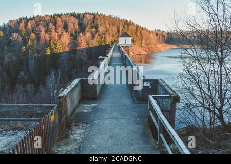 Blick auf den Eckerstausee, einem See im Nationalpark Harz, Deutschland Stockfoto