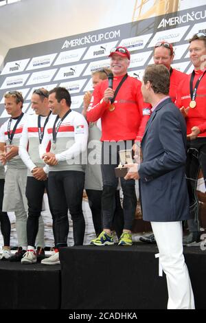 VENEDIG, ITALIEN - MAI 20: Die Siegerteams der Venice 2012 - America's Cup World Series am 20. Mai 2012 in Venedig, Italien Stockfoto