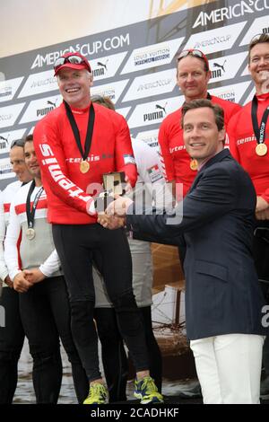 VENEDIG, ITALIEN - MAI 20: Die Siegerteams der Venice 2012 - America's Cup World Series am 20. Mai 2012 in Venedig, Italien Stockfoto