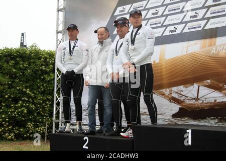 VENEDIG, ITALIEN - MAI 20: Die Siegerteams der Venice 2012 - America's Cup World Series am 20. Mai 2012 in Venedig, Italien Stockfoto