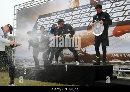 VENEDIG, ITALIEN - MAI 20: Die Siegerteams der Venice 2012 - America's Cup World Series am 20. Mai 2012 in Venedig, Italien Stockfoto