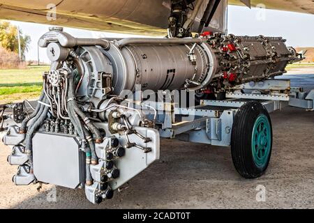 POLTAVA, UKRAINE - 19. OKTOBER 2019: Raketensystem der Lavaliere der Raketen. Überschall-Bomber-Raketenträger TU-160. Museumsstrateg Stockfoto