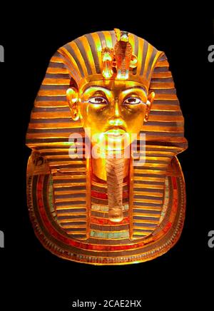 Ägypten, Kairo, Tutanchamon Schmuck, aus seinem Grab in Luxor : die Maske des Tutanchamun. Stockfoto