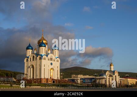 Juschno-Sachalinsk, Russland - 29. August 2019. Blick auf die Geburtskathedrale Stockfoto