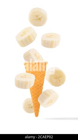 Eiszapfen mit Zutaten in Bewegung Stockfoto