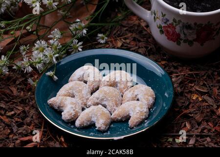 Indonesische berühmte Torte für feiern IED Mubarak / Idul Fitri / Lebaran Kue Putri Salju / Snow Cake eine süße weiße Torte Stockfoto