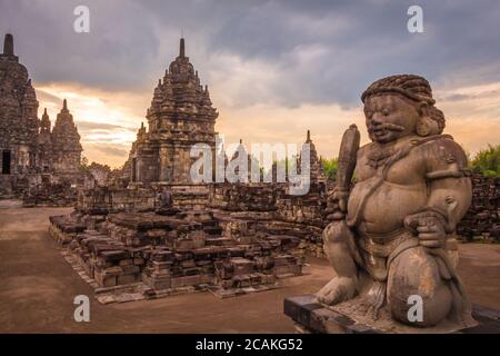 Sonnenuntergang am Sewu Tempel, Prambanan Komplex, Yogyakarta, Indonesien Stockfoto