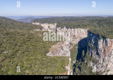 Luftaufnahme des Itaimbezinho Canyon, Cambara do Sul, RS, Brasilien Stockfoto