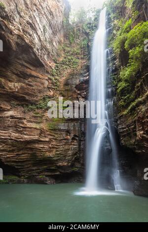 Santa Barbara Wasserfall - Riachao, Maranhao, Brasilien Stockfoto