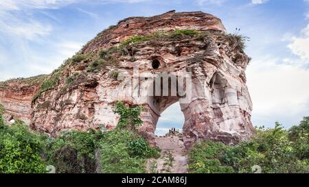 Pedra Furada (Holed Stone) - Jalapao - Tocantins - Brasilien Stockfoto