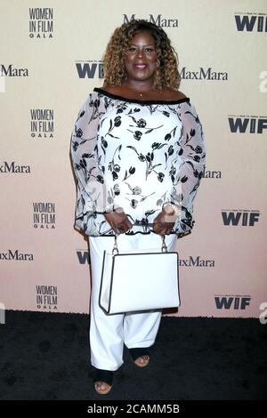 LOS ANGELES - JUN 12: Retta bei der Women in Film Annual Gala 2019 im Beverly Hilton Hotel am 12. Juni 2019 in Beverly Hills, CA Stockfoto