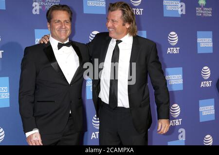 PALM SPRINGS - JAN 17: James Van Patten, Vince Van Patten bei der 30. Gala des Palm Springs International Film Festival Awards im Palm Springs Convention Center am 17. Januar 2019 in Palm Springs, CA Stockfoto