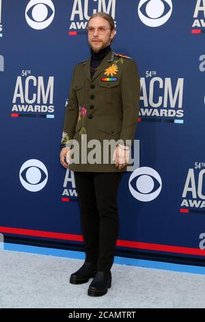 LAS VEGAS - APR 7: Ian FItchuk bei den 54. Academy of Country Music Awards in der MGM Grand Garden Arena am 7. April 2019 in Las Vegas, NV Stockfoto