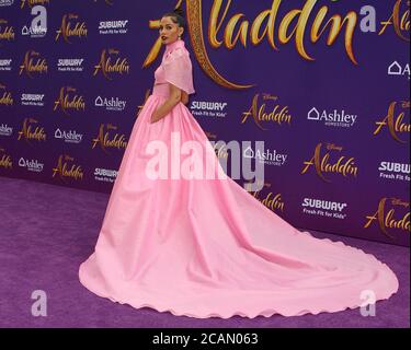 LOS ANGELES - MAI 21: Naomi Scott bei der 'Aladdin' Premiere im El Capitan Theater am 21. Mai 2019 in Los Angeles, CA Stockfoto