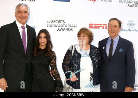 LOS ANGELES - JUL 17: Gäste bei den 4. Annual Sports Humanitarian Awards am Novo am 17. Juli 2018 in Los Angeles, CA Stockfoto