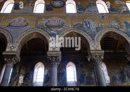 Cattedrale di Monreale Innenraum Stockfoto