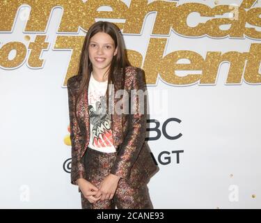 LOS ANGELES - SEP 18: Courtney Hadwin beim 'America's Got Talent' Finale Red Carpet im Dolby Theater am 18. September 2018 in Los Angeles, CA Stockfoto