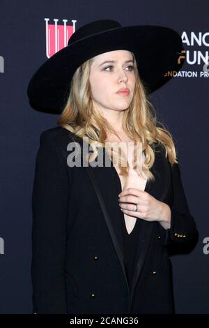 LOS ANGELES - FEB 27: Majandra Delfino im an unforgettable Evening at Beverly Wilshire Hotel am 27. Februar 2018 in Beverly Hills, CA Stockfoto