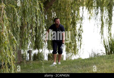 Schwedens Rikard Karlberg am zweiten Tag der englischen Meisterschaft im Hanbury Manor Marriott Hotel and Country Club, Hertfordshire. Freitag, 7. August 2020. Siehe PA Geschichte GOLF Ware. Bildnachweis sollte lauten: Adam Davy/PA Wire. EINSCHRÄNKUNGEN: Redaktionelle Nutzung, Keine kommerzielle Nutzung. Stockfoto