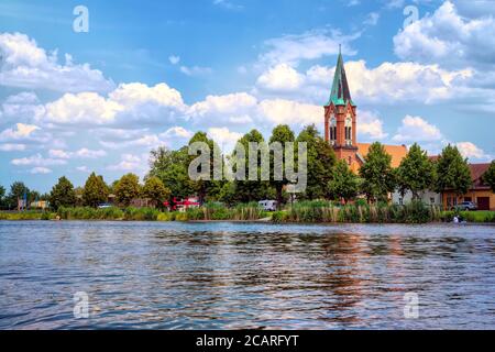 Inselstadt Werder (Havel) mit Kirche Maria Meeresstern Stockfoto