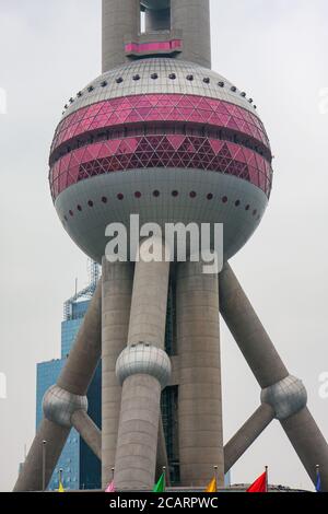 Detail des Oriental Pearl Tower in Pudong, Shanghai, China Stockfoto