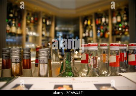 Berlin, Deutschland. August 2020. Blick auf die Bar im Berlin Capital Club. Quelle: Gerald Matzka/dpa-Zentralbild/ZB/dpa/Alamy Live News Stockfoto