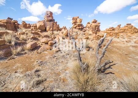 The Giant’s Playground, ein bizarrer natürlicher Steingarten in der Nähe von Keetmashoop, Namibia Stockfoto