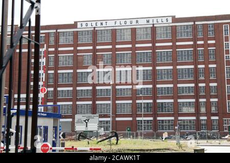 Solent Flour Mills, Dock Gate 10, Southern Road, Southampton, England, Großbritannien, August 2020 Stockfoto