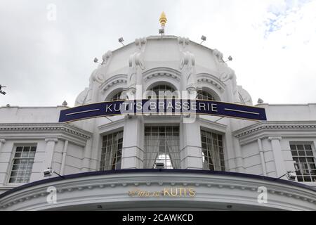 Kuti's Brasserie Indian Restaurant, Town Quay, Southampton, England, Großbritannien, August 2020 Stockfoto