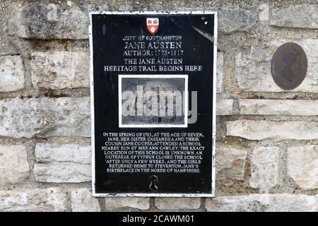 Jane Austen 1783 Heritage Trail, Bargate Quarter, High Street, Southampton, England, Großbritannien, August 2020 Stockfoto