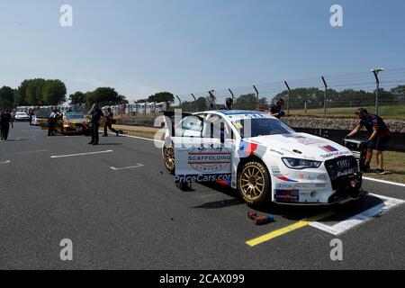 West Kingsdown, Kent, Großbritannien. August 2020. Kwik Fit British Touring Car Championship, Race Day; Bobby Thompson in seinem GKR TradePriceCars.com Audi S3 am Start für R2 Credit: Action Plus Sports Images/Alamy Live News Stockfoto