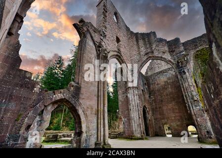 Mountain Landscape Wasserfall Castle Ruiniert Die All Saints Wasserfälle Stockfoto