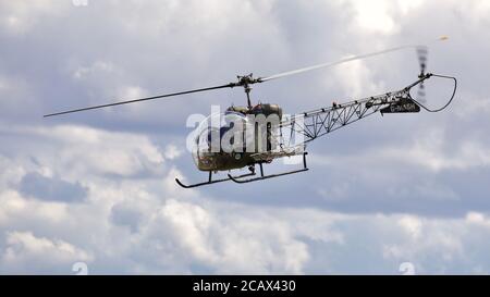 Westland-Bell 47G-4A Sioux (G-MASH) bei Shuttleworth Drive-in Airshow auf Der Sonntag 2 August 2020 Stockfoto