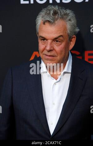 LOS ANGELES - AUG 21: Danny Huston bei der 'Angel Has Fallen' Premiere im Village Theater am 21. August 2019 in Westwood, CA Stockfoto