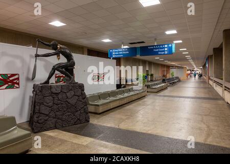 Concourse am Daniel K. Inouye International Airport Stockfoto