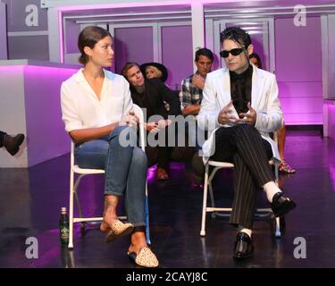 LOS ANGELES - 9. JUNI: Dawn Dunning, Corey Feldman bei der "Famous" EIN Stück von Michael Leoni - Vortrag Zurück Post Show Diskussion bei der 11:11 Erfahrung am 9. Juni 2019 in West Hollywood, CA Stockfoto