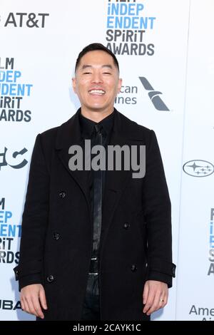 LOS ANGELES - FEB 23: Leonardo Nam bei den Film Independent Spirit Awards 2019 on the Beach am 23. Februar 2019 in Santa Monica, CA Stockfoto