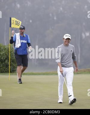 San Francisco, Usa. August 2020. Collin Morikawa feiert am Sonntag, den 9. August 2020 im TPC Harding Park in San Francisco im Finale der 102. PGA Championship auf dem 18. Green. Collin Morikawa gewinnt die 2020 PGA Championship mit einem Score von 13 unter Par. Foto von John Angelillo/UPI Kredit: UPI/Alamy Live News Stockfoto