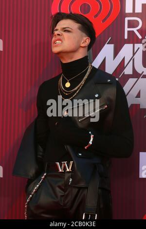 LOS ANGELES - MAR 14: Yungblud bei den iHeart Radio Music Awards - Ankunft im Microsoft Theater am 14. März 2019 in Los Angeles, CA Stockfoto