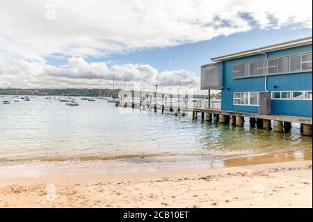 Sydney NSW Australien - 27. Mai 2020 - Vaucluse Yatch Club an einem bewölkten Herbstnachmittag Stockfoto