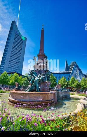 Mende-Brunnen in der Stadt Leipzig in der Nähe der Uni kirche Stockfoto